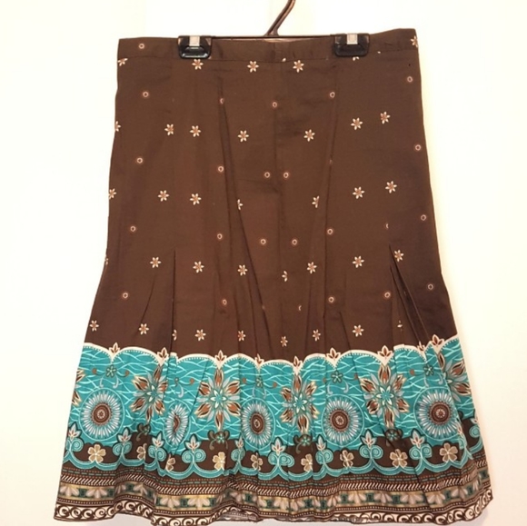 Dynamite BOHO floral skirt - Picture 2 of 3